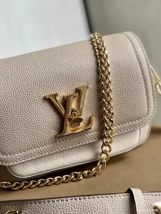 Repladies LOUIS VUITTON LOCKME TENDER 0623